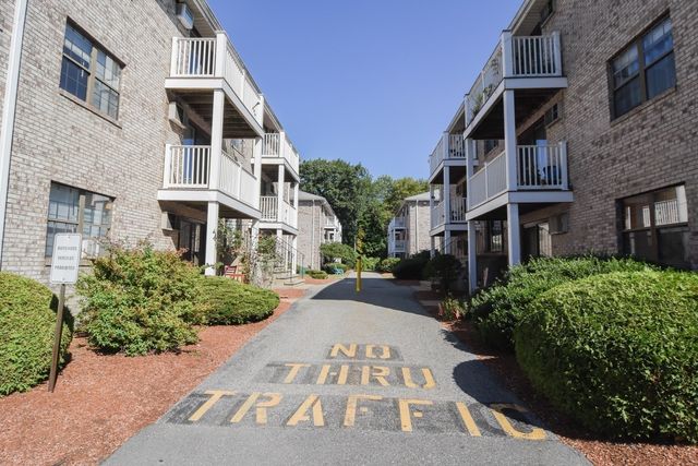 8 Kenmar Drive 55, Billerica, MA 01821