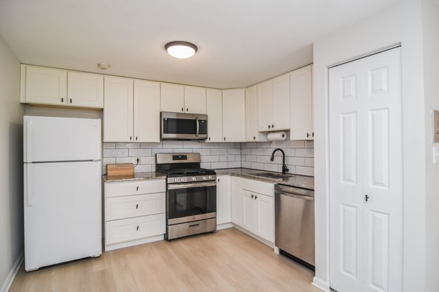 8 Kenmar Drive 55, Billerica, MA 01821