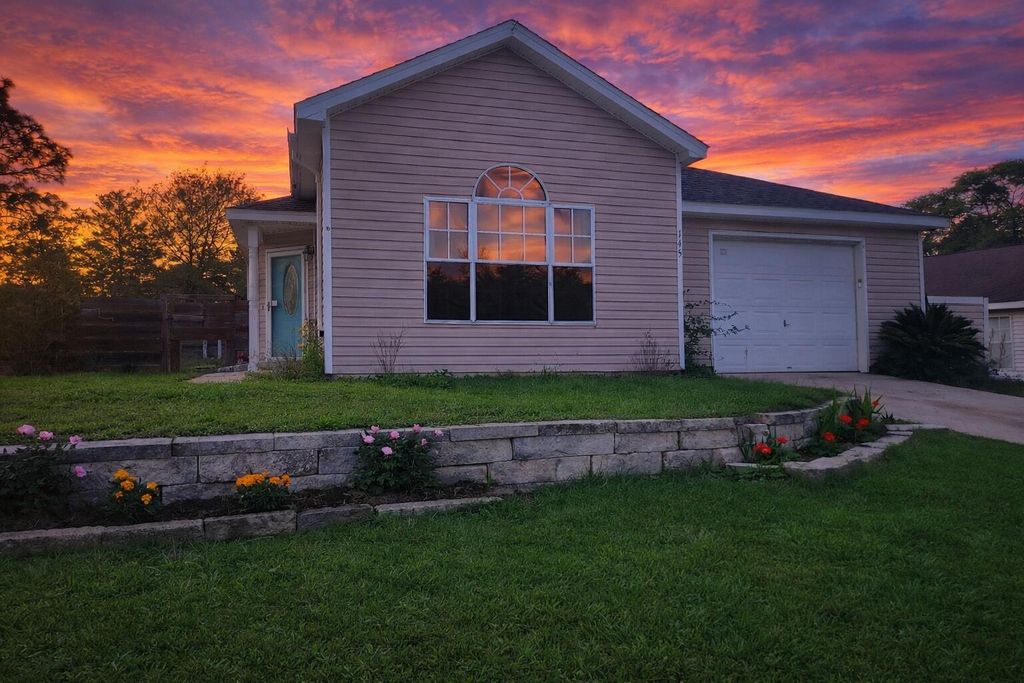 145 Timber Wind Drive, Defuniak Springs, FL 32433