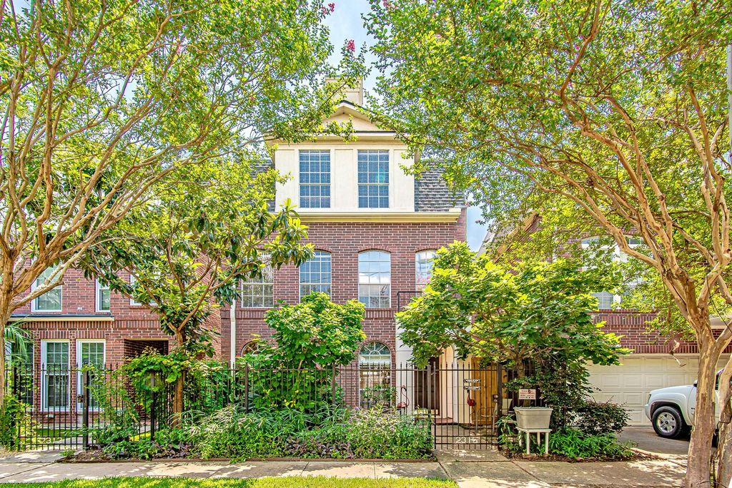 2315 Huldy Street, Houston, TX 77019