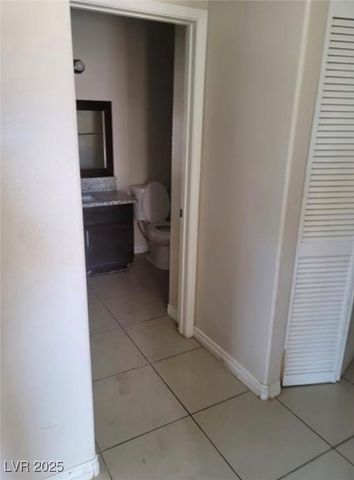 5750 East Hacienda Avenue 117, Las Vegas, NV 89122