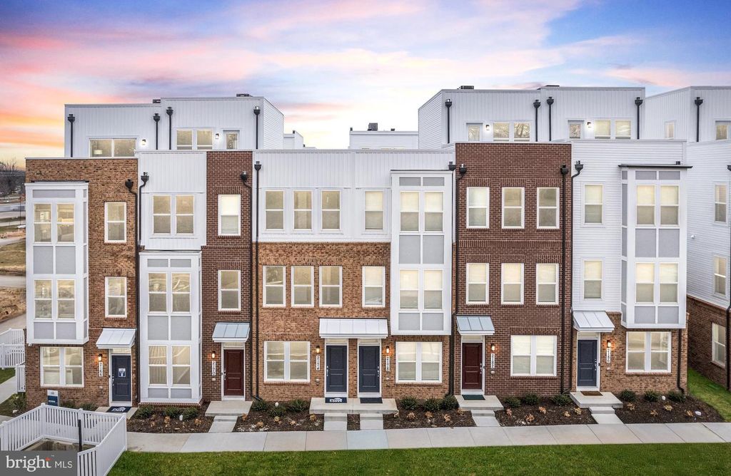 3029 NINA CLARKE DR, Rockville, MD 20850