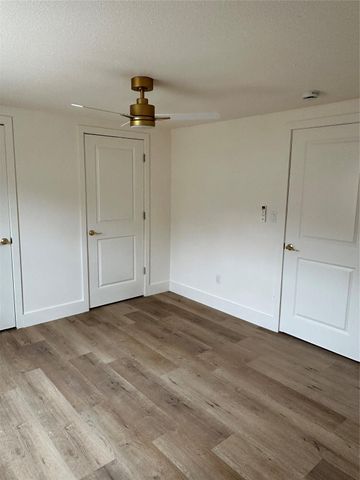 408 Randall Street 9, Pasadena, TX 77506