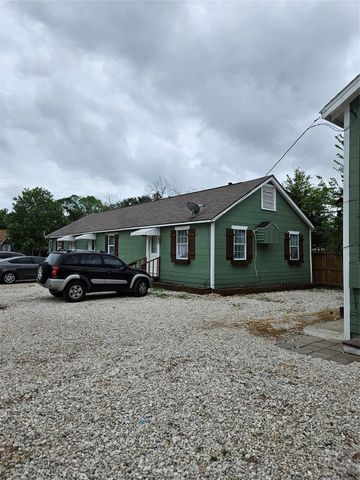 408 Randall Street 9, Pasadena, TX 77506