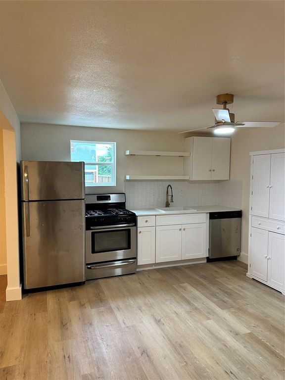 408 Randall Street 9, Pasadena, TX 77506