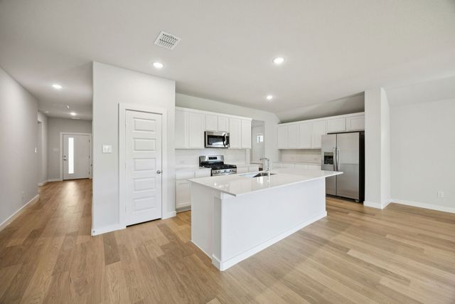 201 Fairlawn Drive, Princeton, TX 75071