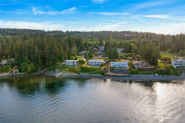 969 12th Avenue, Fox Island, WA 98333
