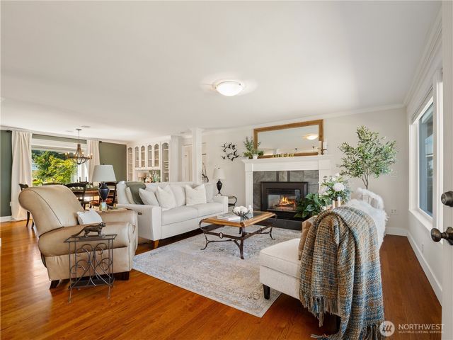 969 12th Avenue, Fox Island, WA 98333