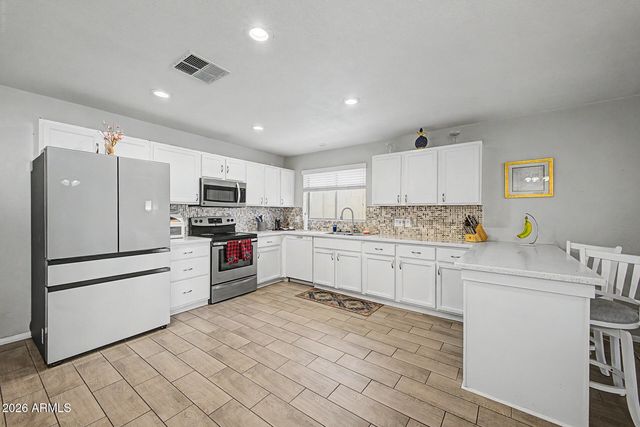 16463 N 60TH Avenue, Glendale, AZ 85306
