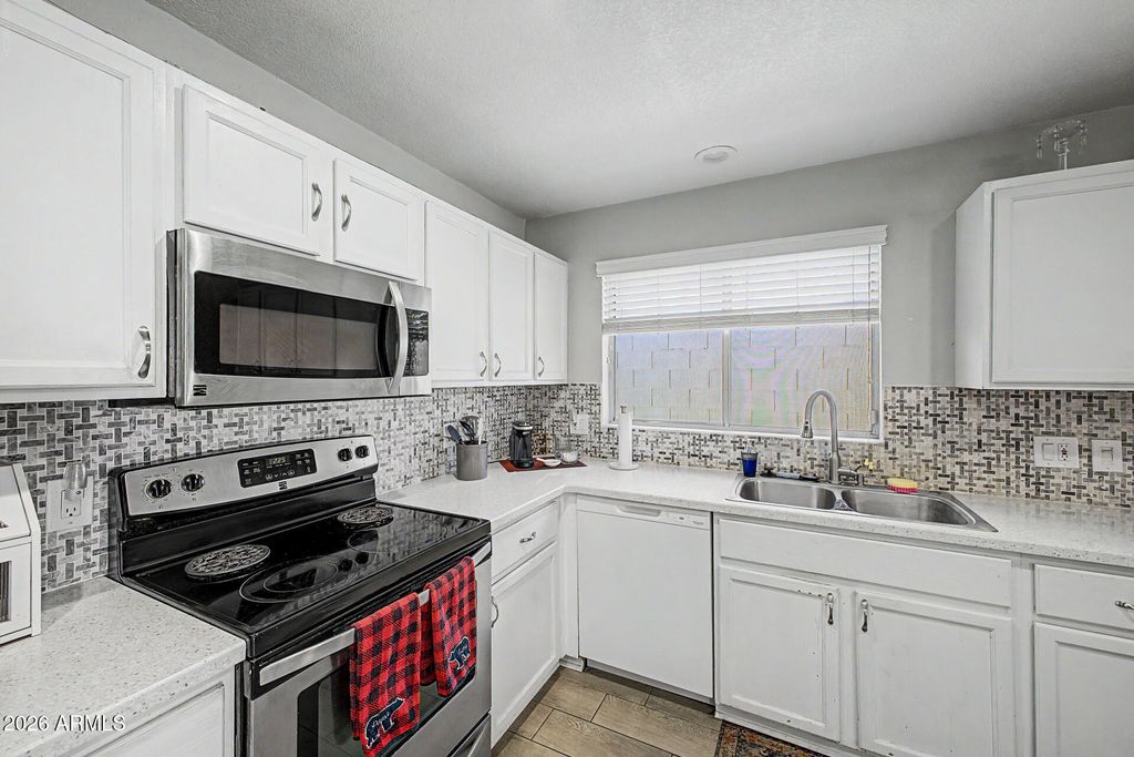 16463 N 60TH Avenue, Glendale, AZ 85306 — photo 5
