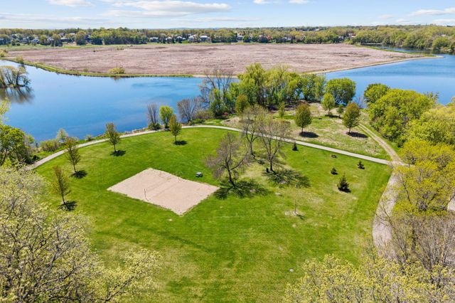 10725 Woodwatch Circle, Eden Prairie, MN 55347