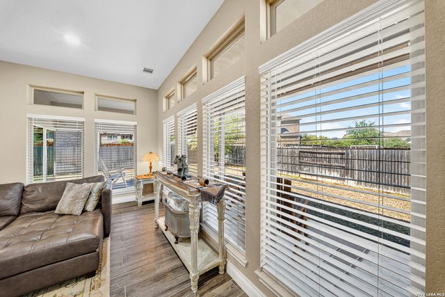 1928 Cottonwood Way, San Antonio, TX 78253