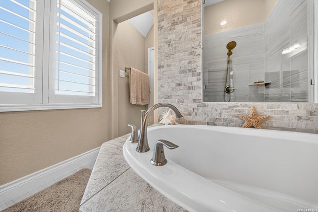 1928 Cottonwood Way, San Antonio, TX 78253