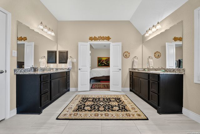 1928 Cottonwood Way, San Antonio, TX 78253