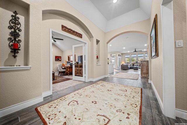 1928 Cottonwood Way, San Antonio, TX 78253