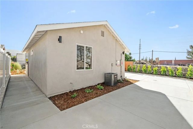 1318 MAlachite Avenue, Mentone, CA 92359