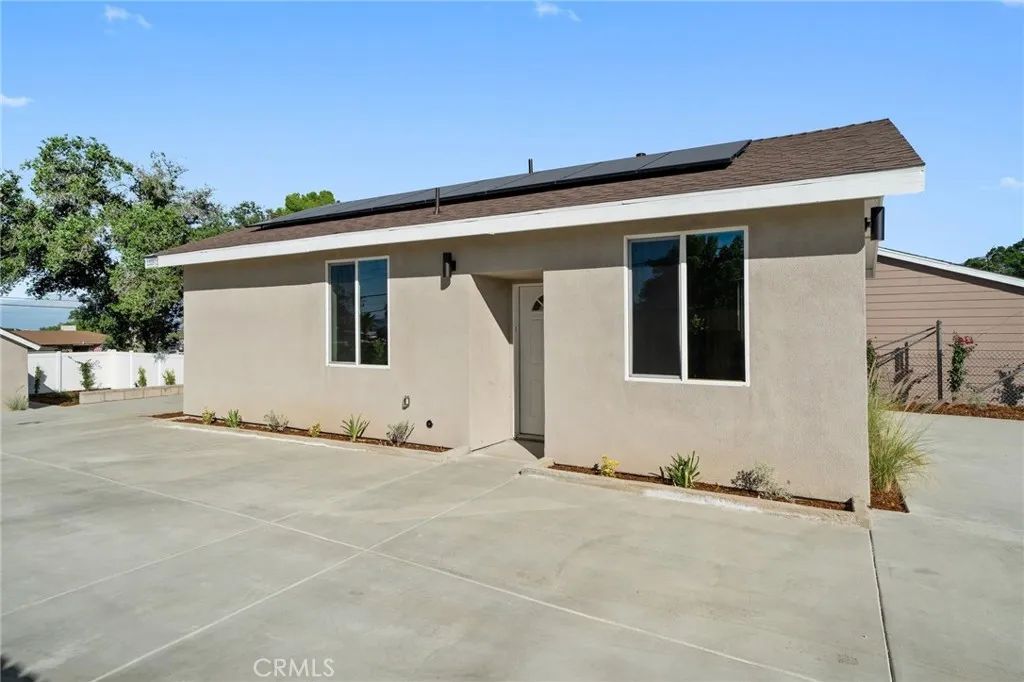 1318 MAlachite Avenue, Mentone, CA 92359
