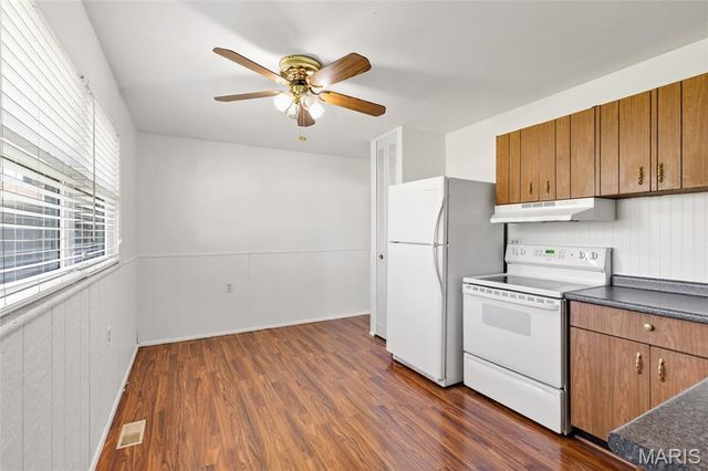 3342 Fleet Lane, St Charles, MO 63301
