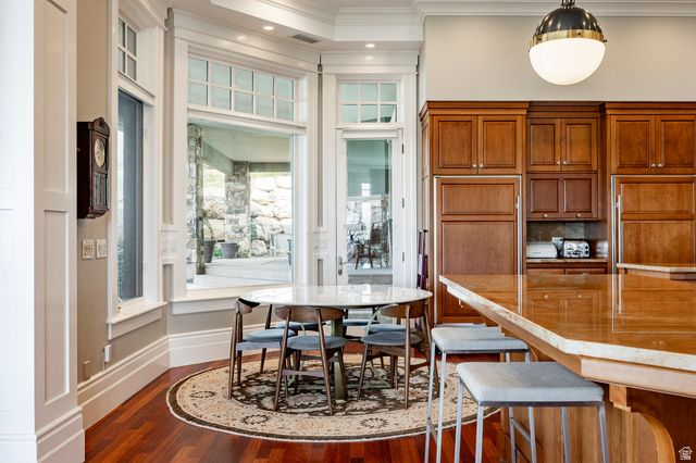 2076 S SCENIC CIR, Salt Lake City, UT 84109