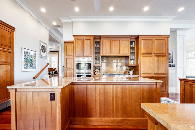 2076 S SCENIC CIR, Salt Lake City, UT 84109