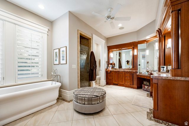 2076 S SCENIC CIR, Salt Lake City, UT 84109