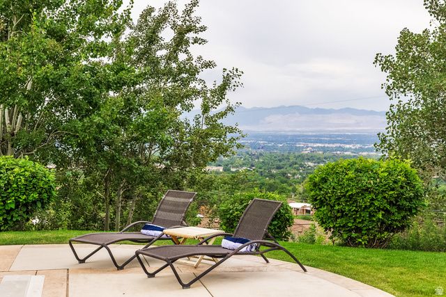 2076 S SCENIC CIR, Salt Lake City, UT 84109