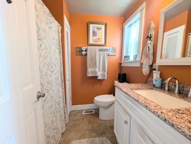 1292 US Route 2, Marshfield, VT 05658