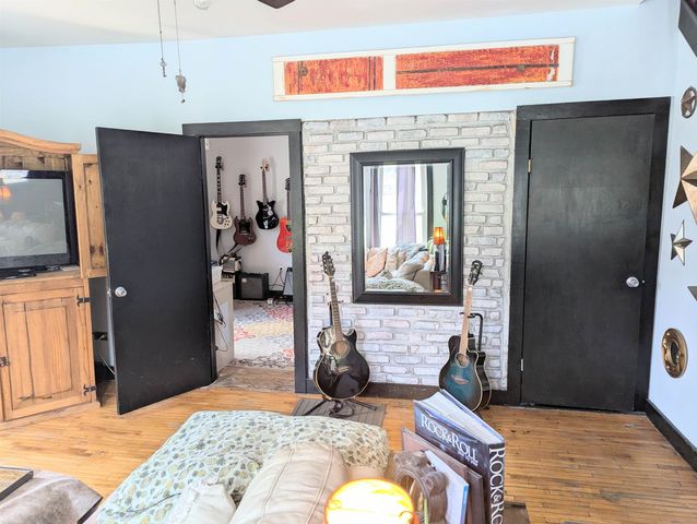 1292 US Route 2, Marshfield, VT 05658
