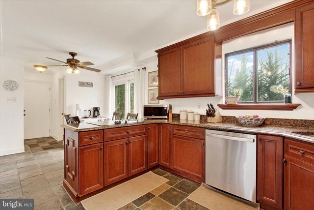 308 WINSOME DR, Hampstead, MD 21074