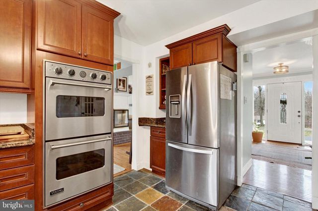 308 WINSOME DR, Hampstead, MD 21074