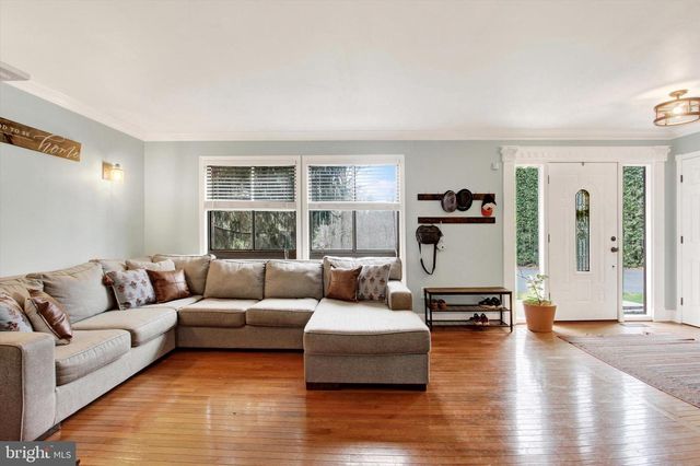 308 WINSOME DR, Hampstead, MD 21074