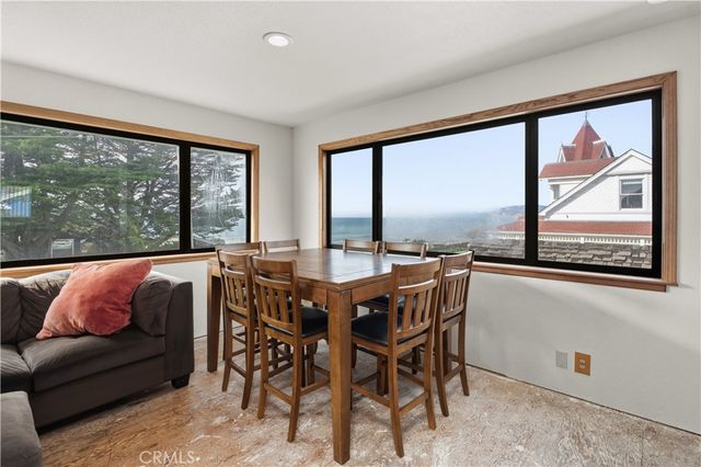 37043 Omega, Westport, CA 95488