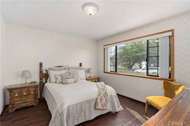 37043 Omega, Westport, CA 95488