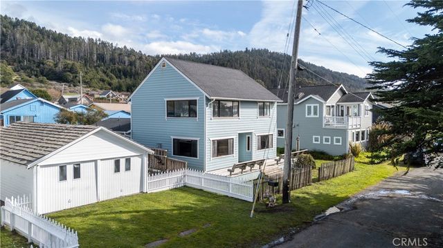 37043 Omega, Westport, CA 95488