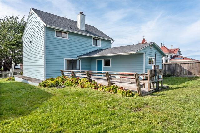 37043 Omega, Westport, CA 95488