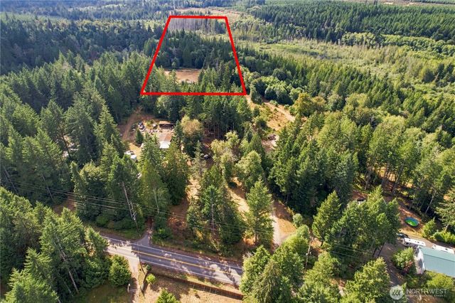 753 E Mason Benson Road, Grapeview, WA 98546
