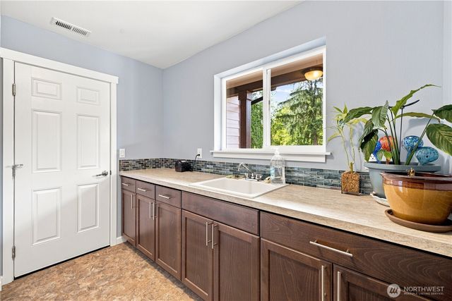 753 E Mason Benson Road, Grapeview, WA 98546