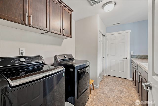 753 E Mason Benson Road, Grapeview, WA 98546