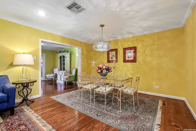 418 Northridge Dr, San Antonio, TX 78209