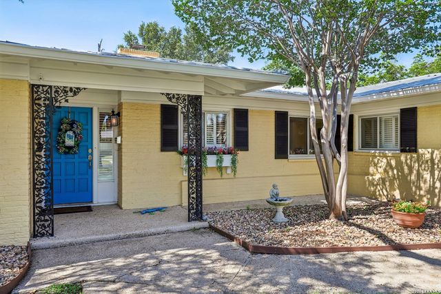 418 Northridge Dr, San Antonio, TX 78209