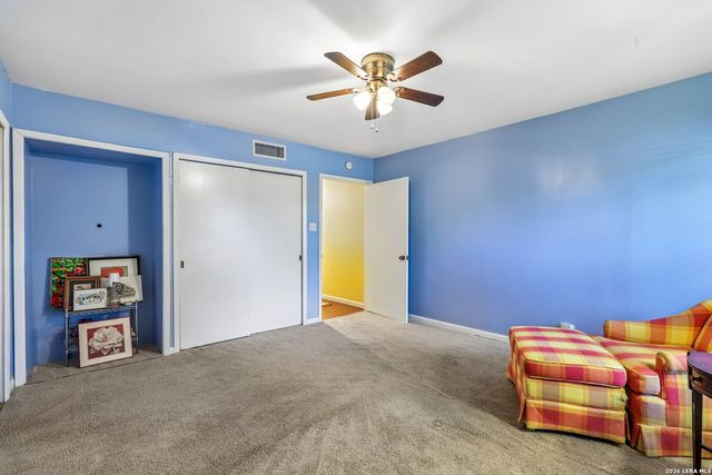 418 Northridge Dr, San Antonio, TX 78209