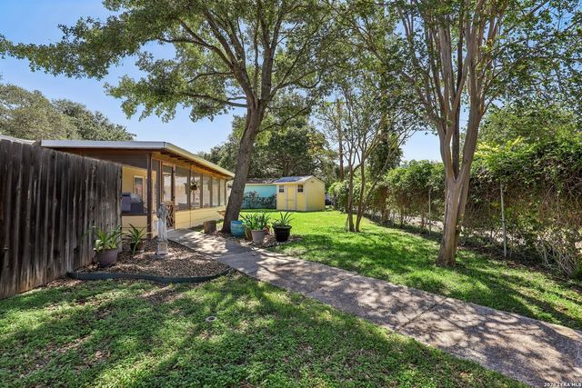 418 Northridge Dr, San Antonio, TX 78209