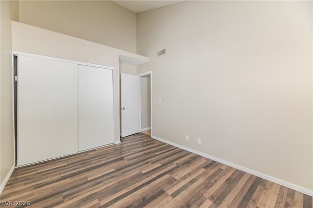 516 Laughlin Way, Las Vegas, NV 89110