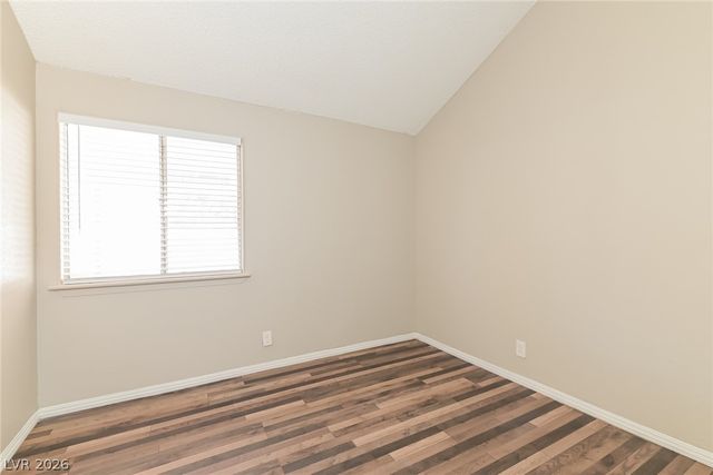 516 Laughlin Way, Las Vegas, NV 89110