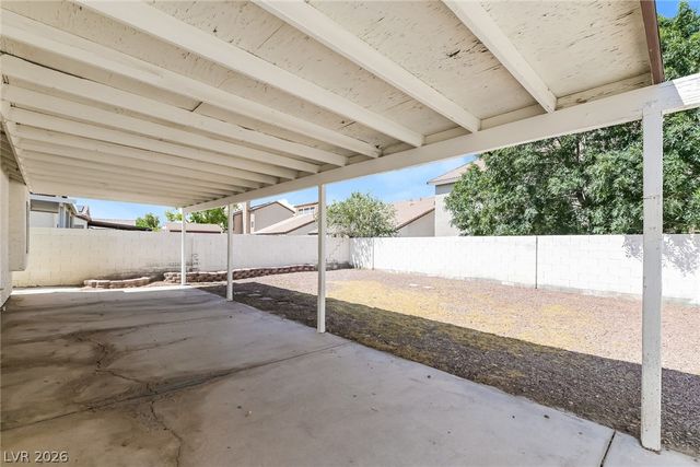 516 Laughlin Way, Las Vegas, NV 89110