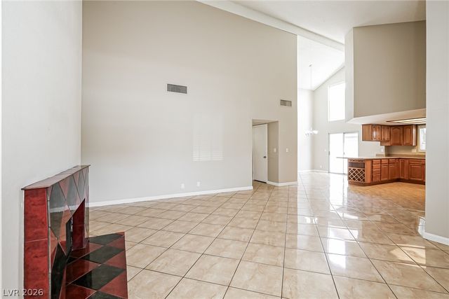 516 Laughlin Way, Las Vegas, NV 89110