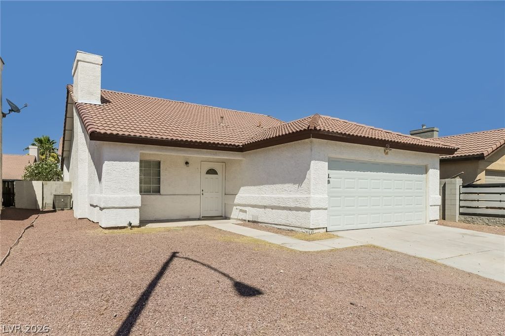 516 Laughlin Way, Las Vegas, NV 89110