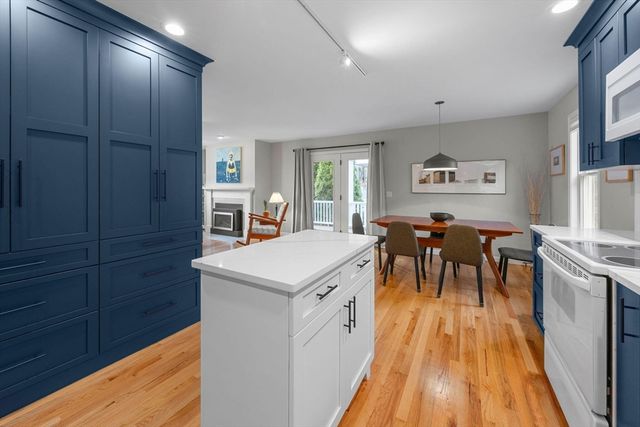 50A Harry Kemp Way Unit 2, Provincetown, MA 02657