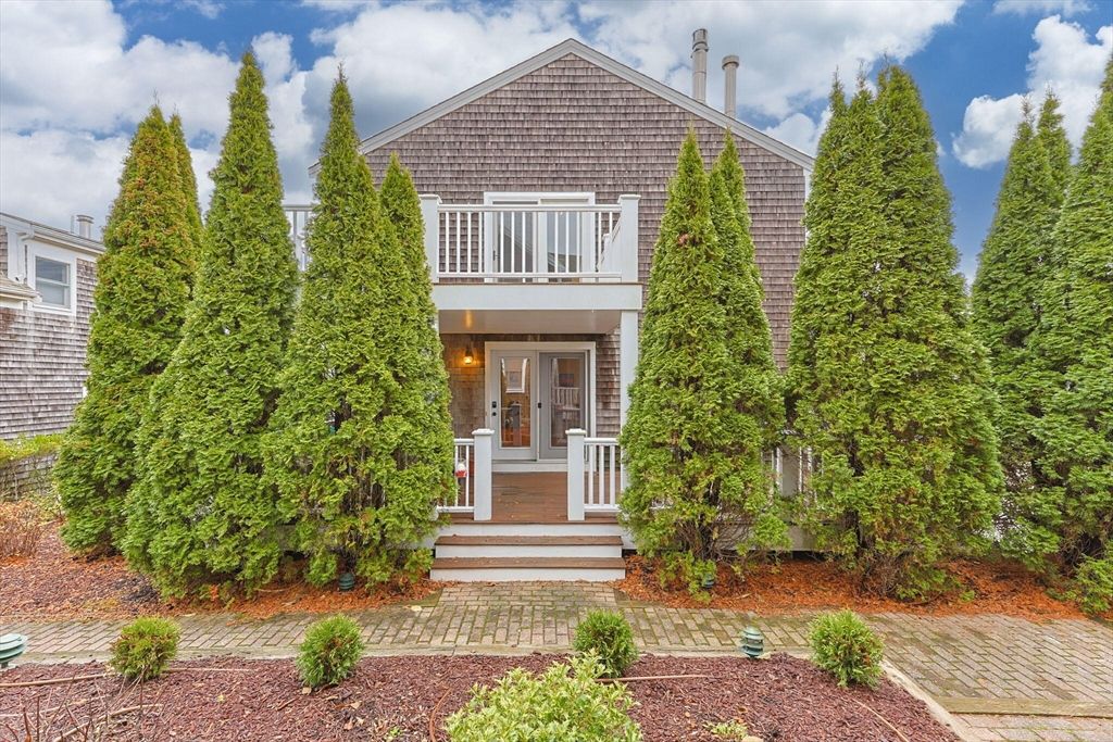 50A Harry Kemp Way Unit 2, Provincetown, MA 02657