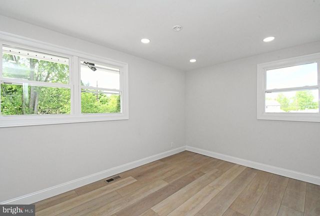 1554 PARK DR, Jamison, PA 18929